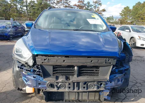 2019 Ford Escape Sel z USA, uszkodzony, nr VIN 1FMCU9HD6KUB42387